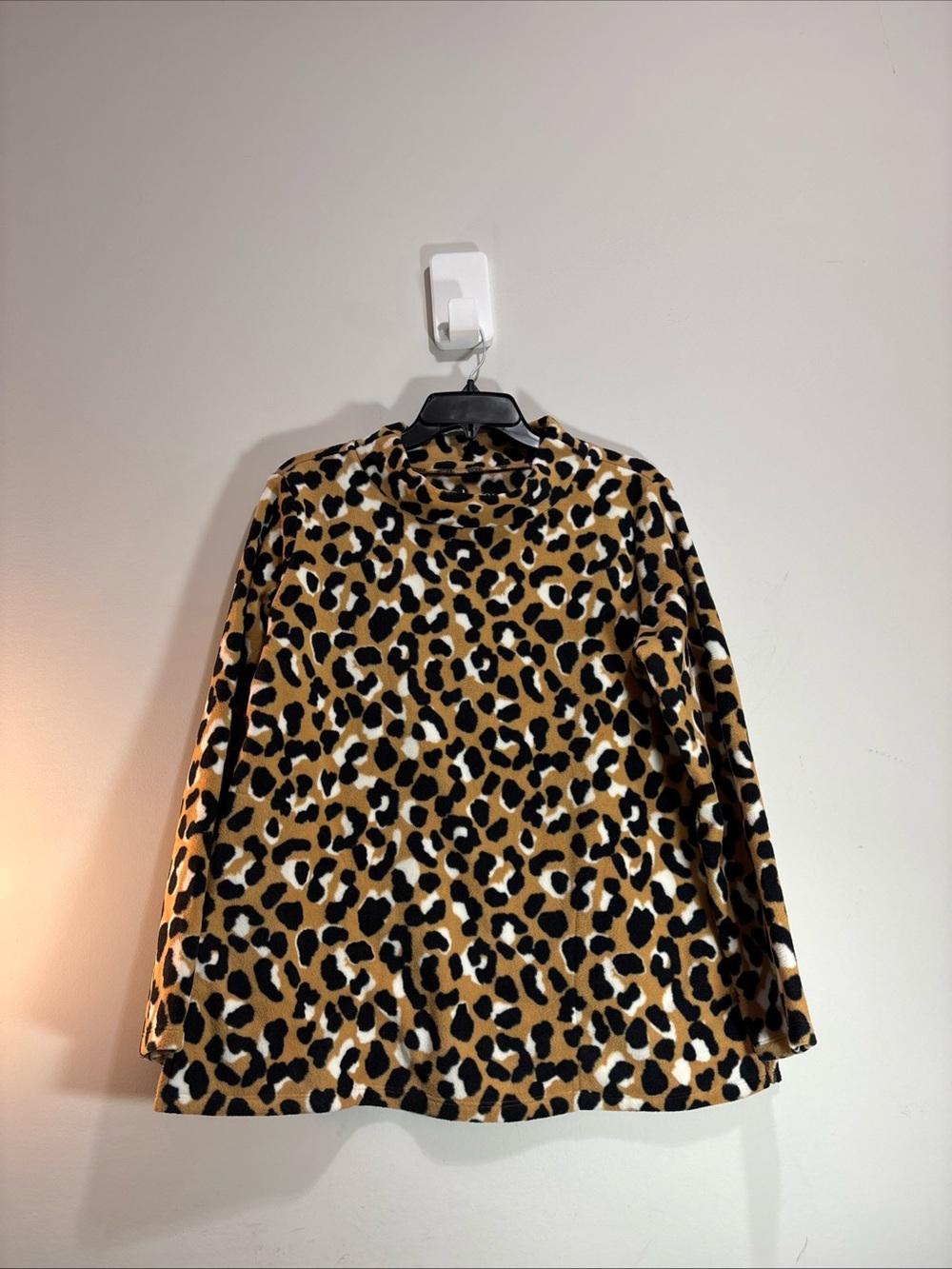 D & Co Leopard Print Fleece Pullover Jacket - Camel/Black. 1400C